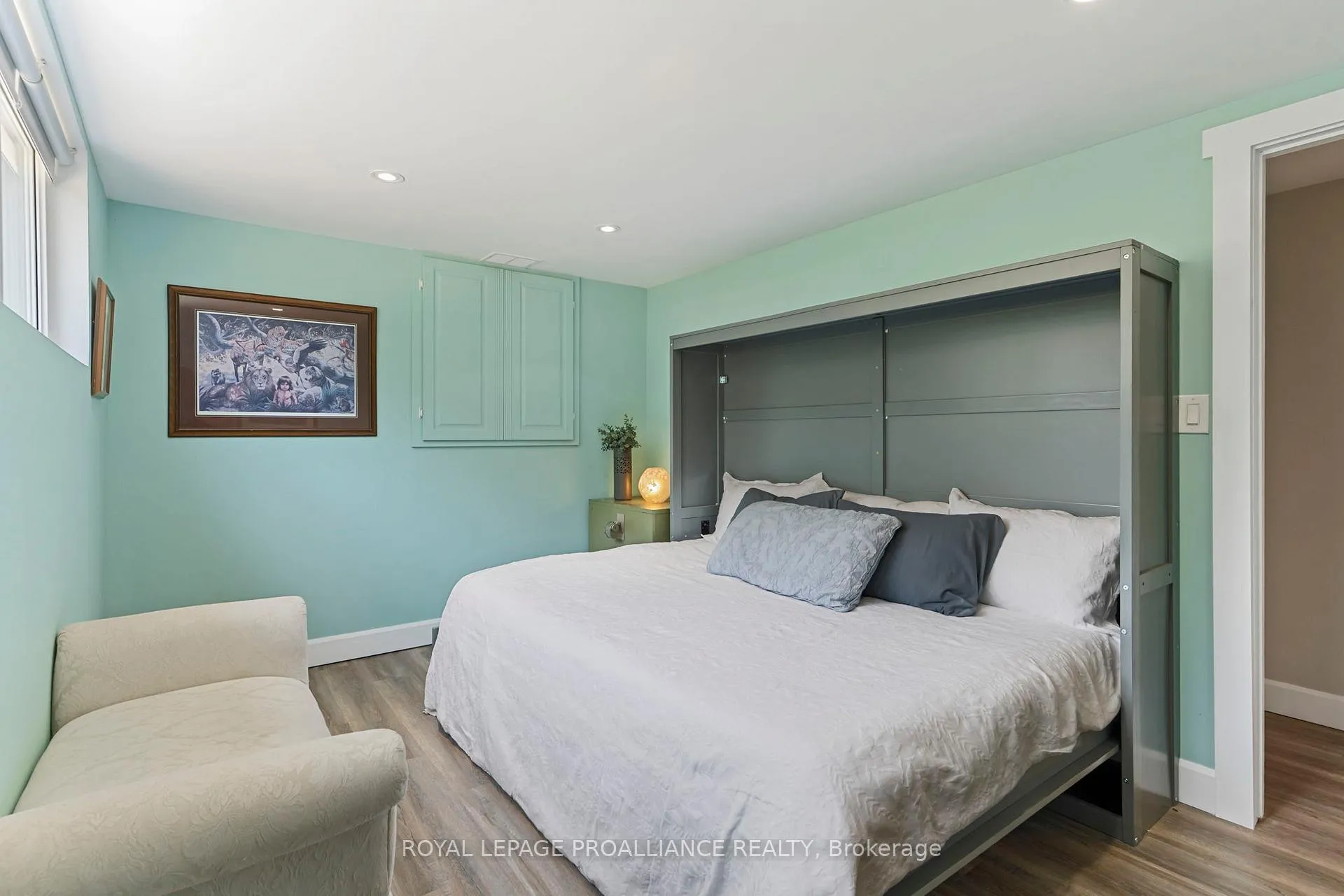 Photo 32 of 795 Laurier Boulevard, Brockville, Brockville — HOMEH