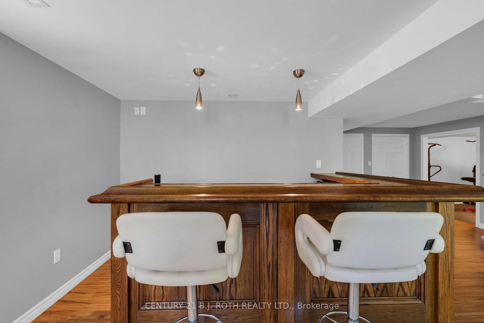 Photo 34 of 22 Silvercreek Crescent, Barrie, Ardagh — HOMEH