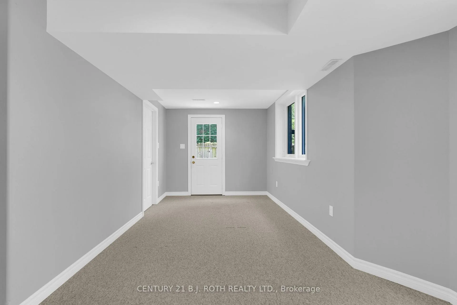 Photo 38 of 22 Silvercreek Crescent, Barrie, Ardagh — HOMEH