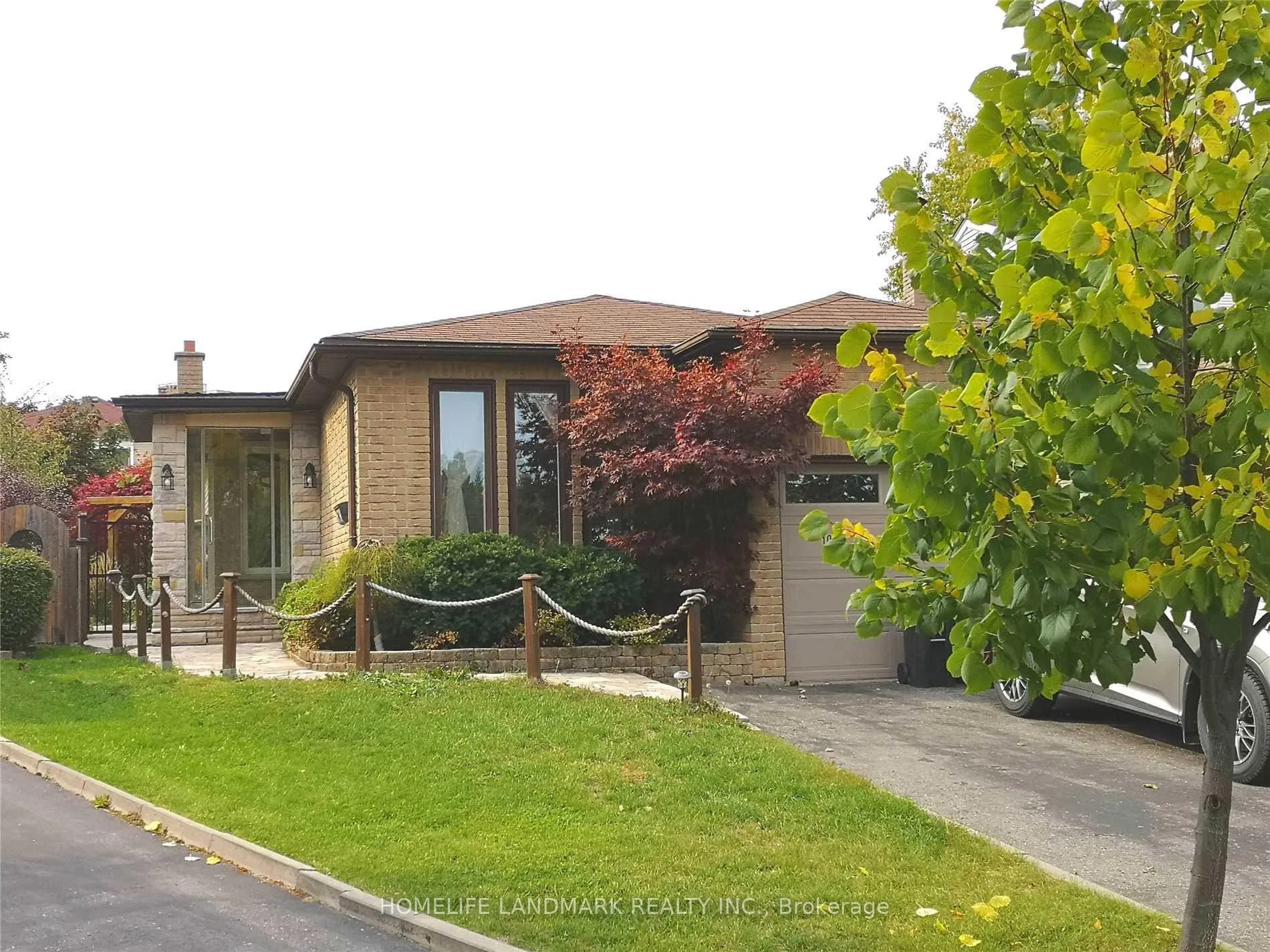 Front of Unit Lower, 10 Keon Place