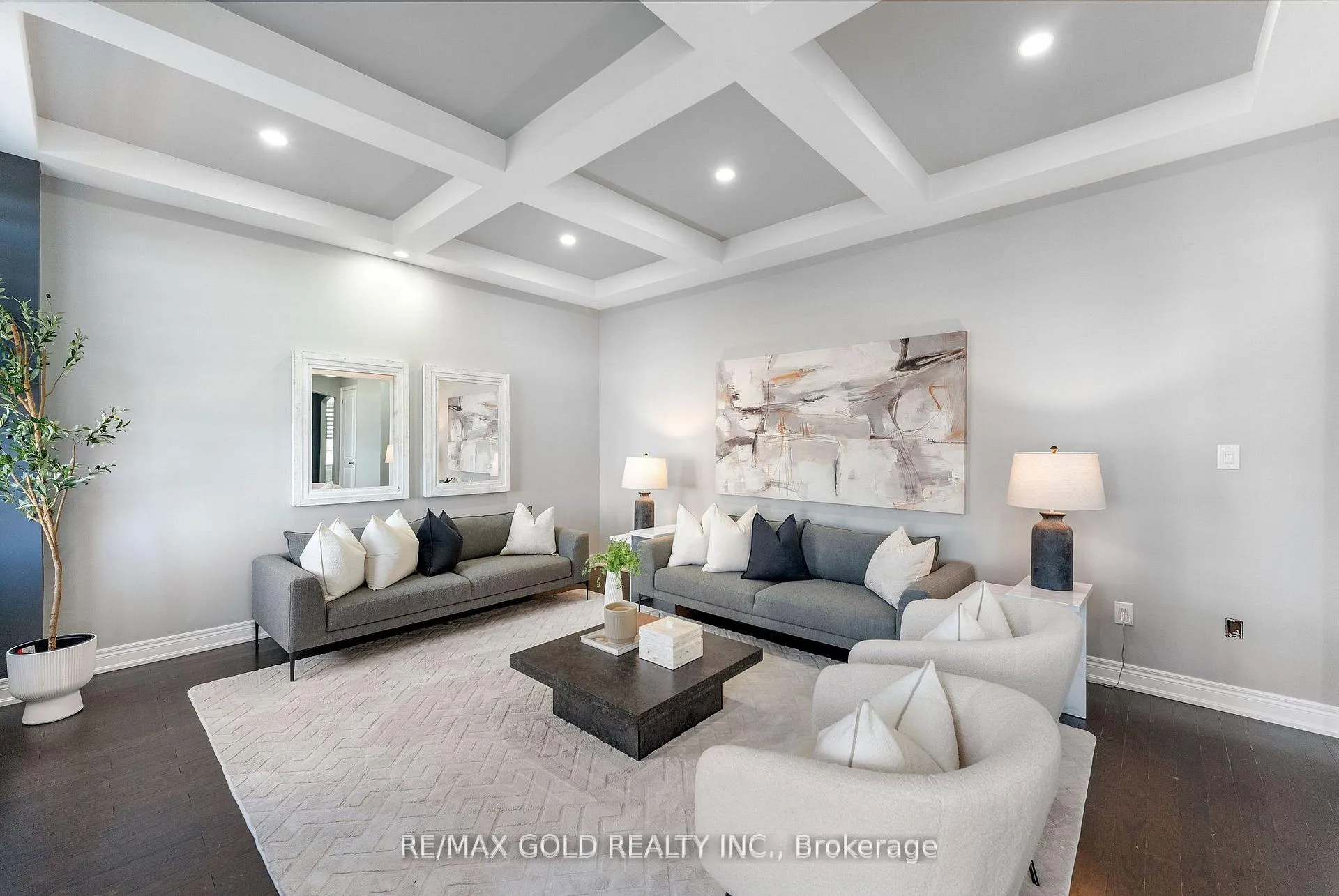 Photo 18 of 97 Gordon Randle Drive, Brampton, Toronto Gore Rural Estate — HOMEH
