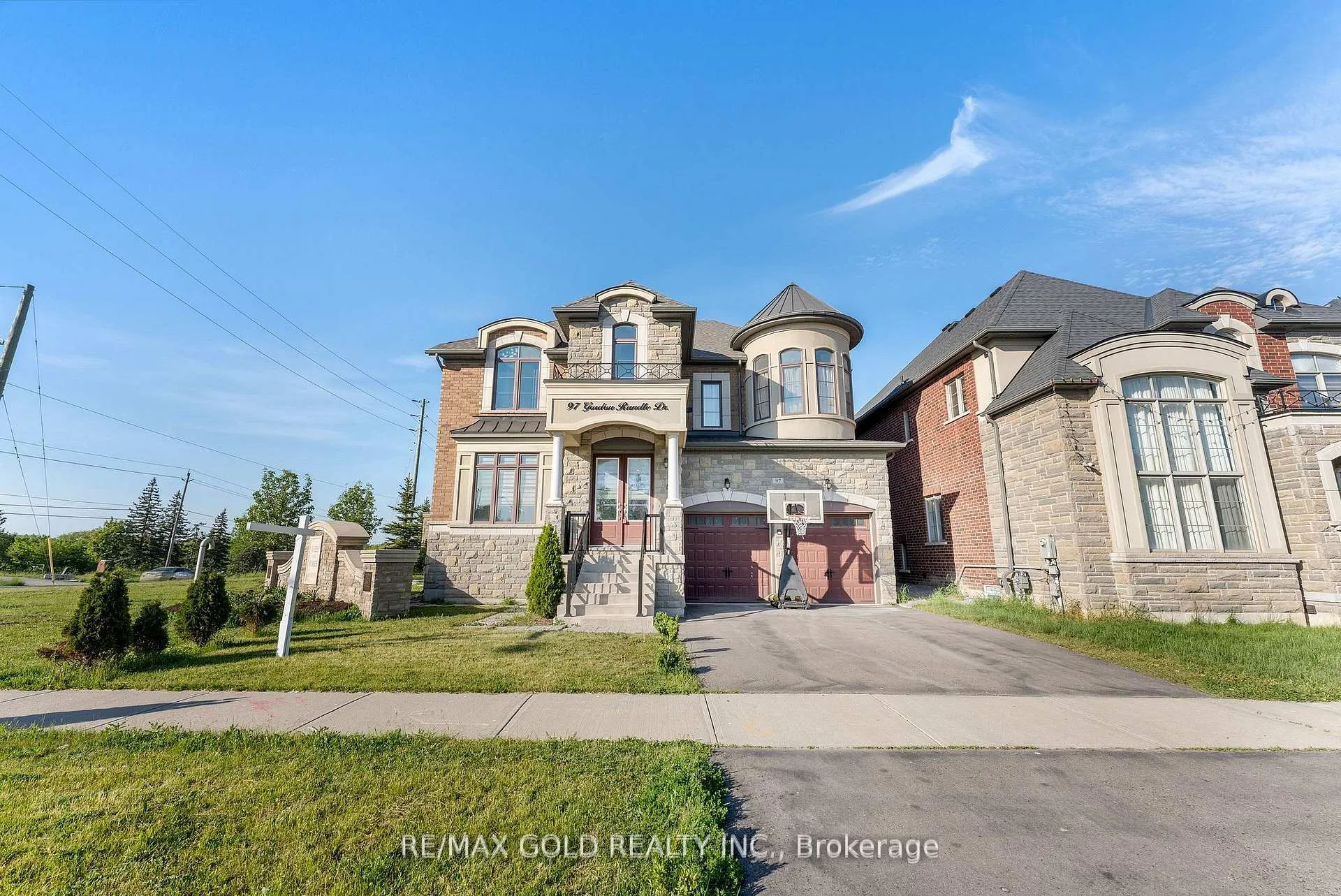 Photo 45 of 97 Gordon Randle Drive, Brampton, Toronto Gore Rural Estate — HOMEH