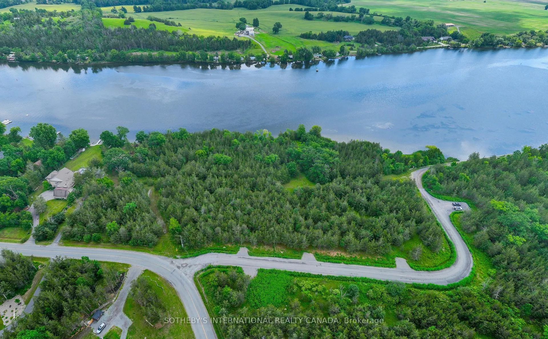 Photo 2 of 4 Lockside Drive, Trent Hills, Rural Trent Hills — HOMEH