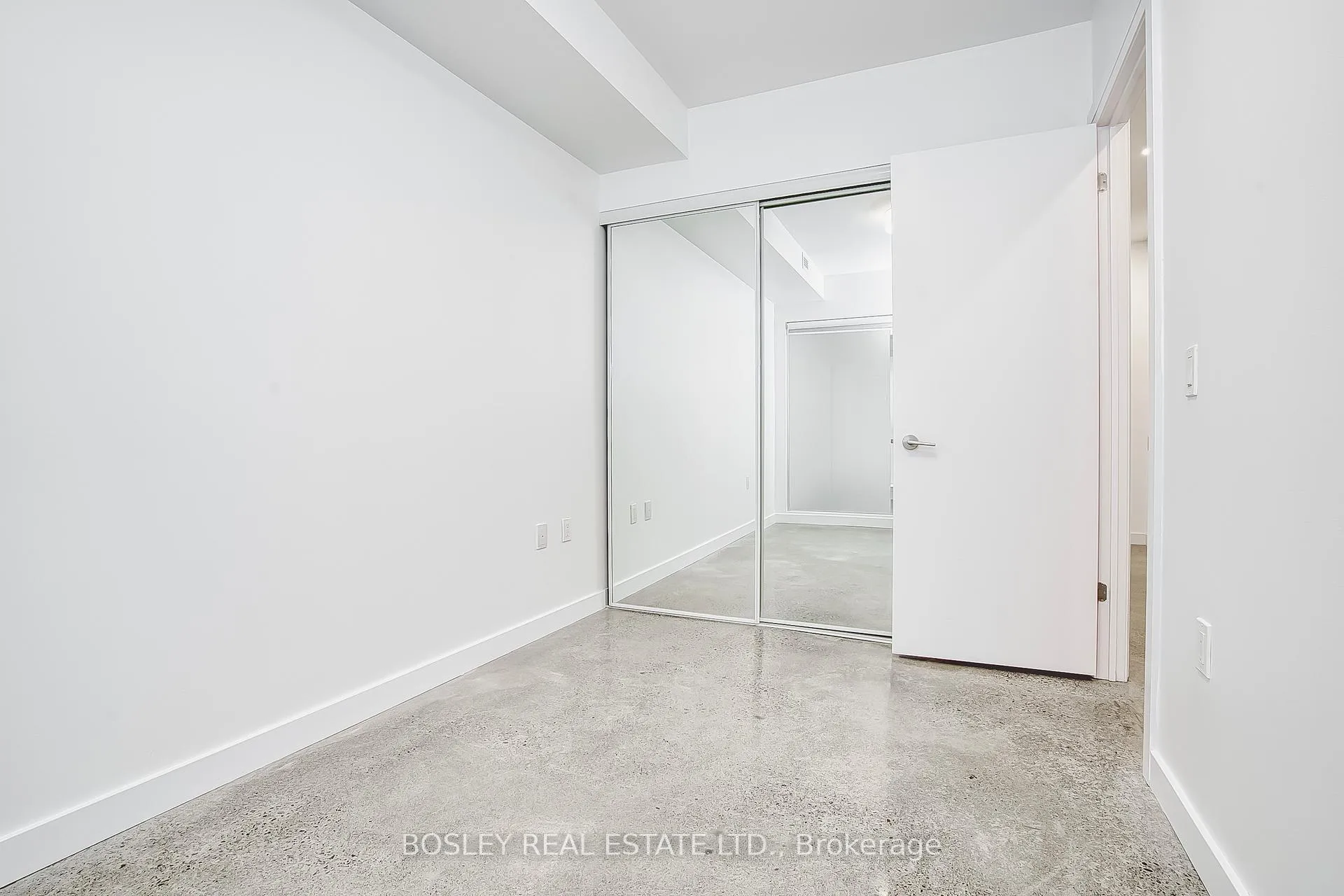 Photo 12 of Unit 22, 41 River Street, Toronto, Regent Park — HOMEH