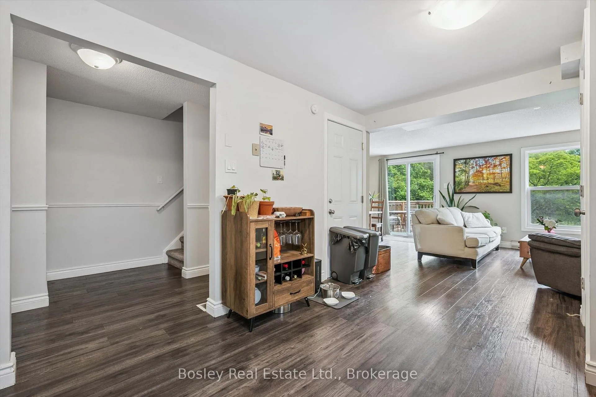 Photo 12 of 55 Koch Drive, Guelph, Kortright West — HOMEH