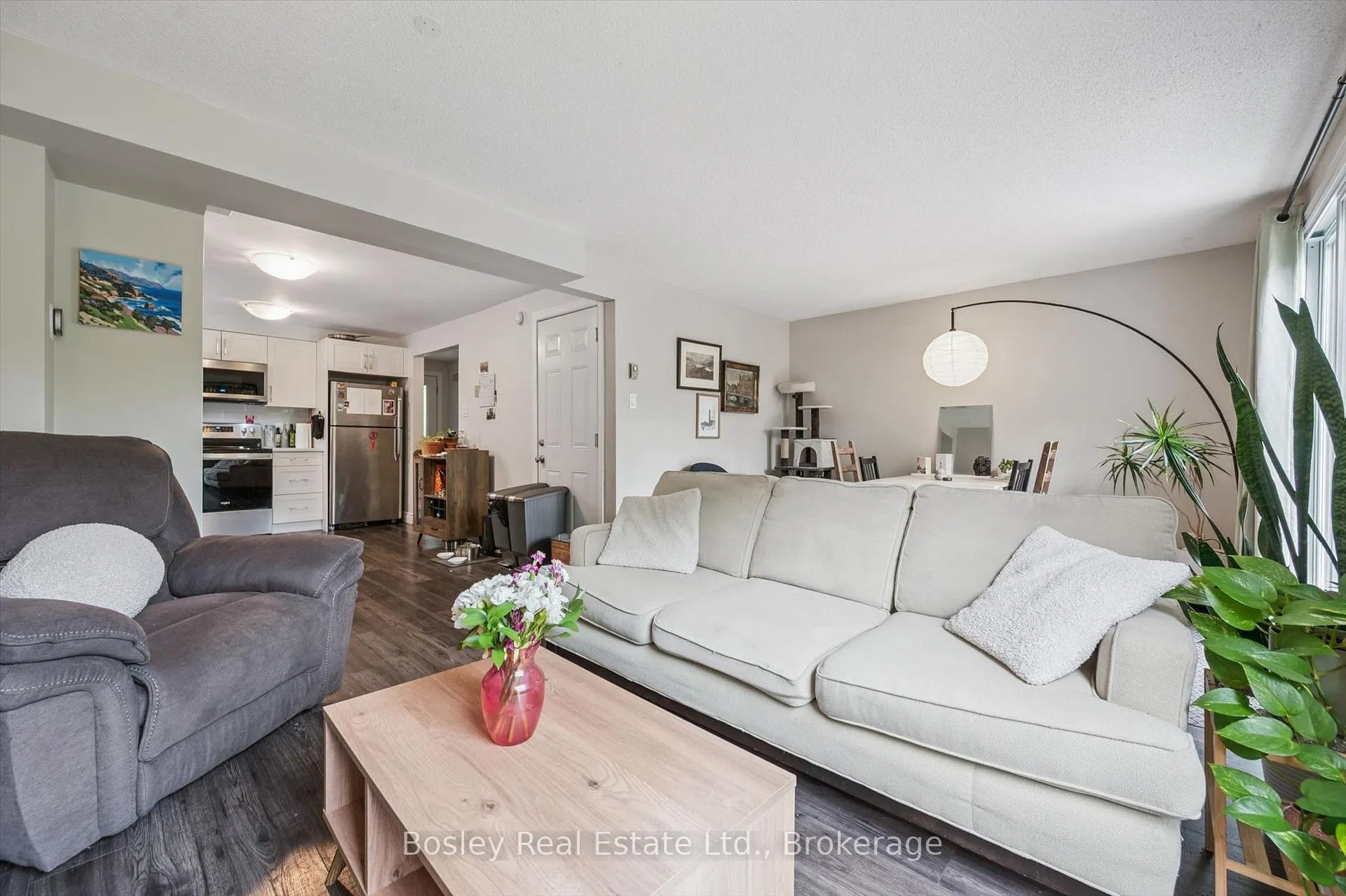 Photo 15 of 55 Koch Drive, Guelph, Kortright West — HOMEH