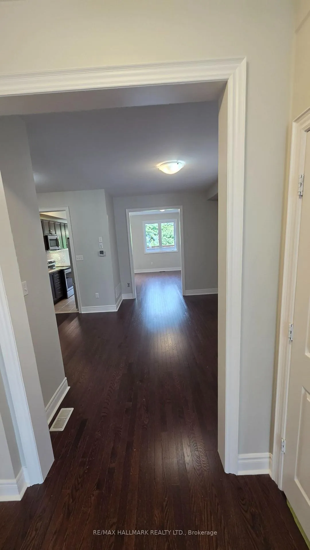 Photo 8 of 61 Collin Court, Richmond Hill, Jefferson — HOMEH