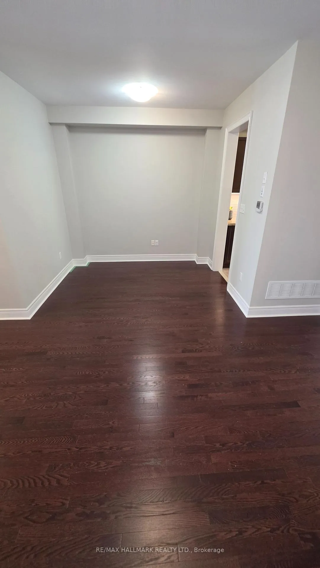 Photo 12 of 61 Collin Court, Richmond Hill, Jefferson — HOMEH