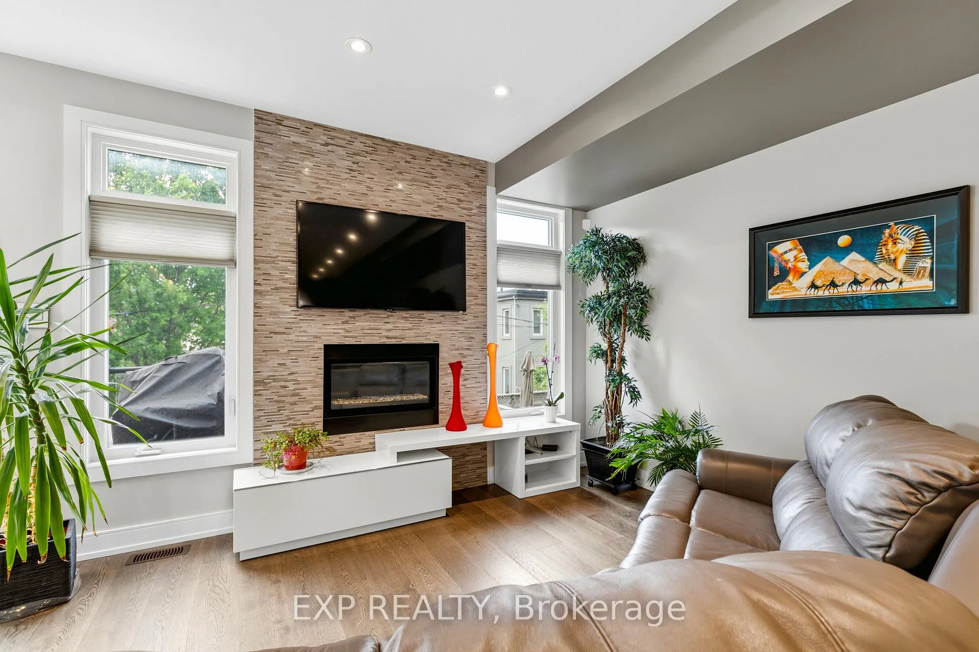 Photo 8 of 157 Wesley Avenue, Ottawa, Westboro/Hampton Park — HOMEH