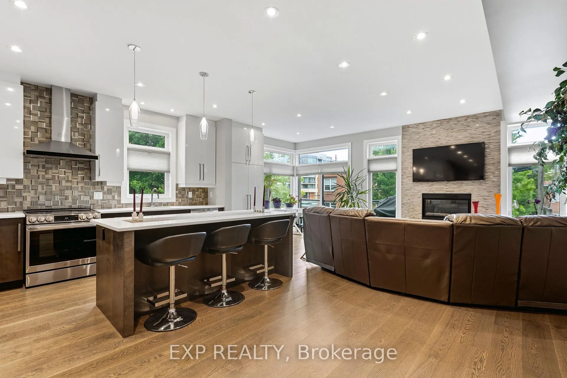 Photo 11 of 157 Wesley Avenue, Ottawa, Westboro/Hampton Park — HOMEH