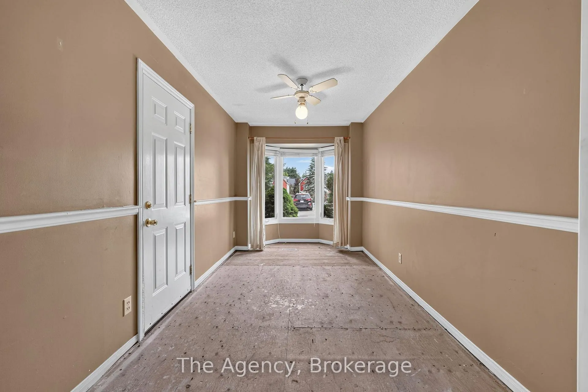Photo 16 of 97 Shoreline Drive, Bracebridge — HOMEH