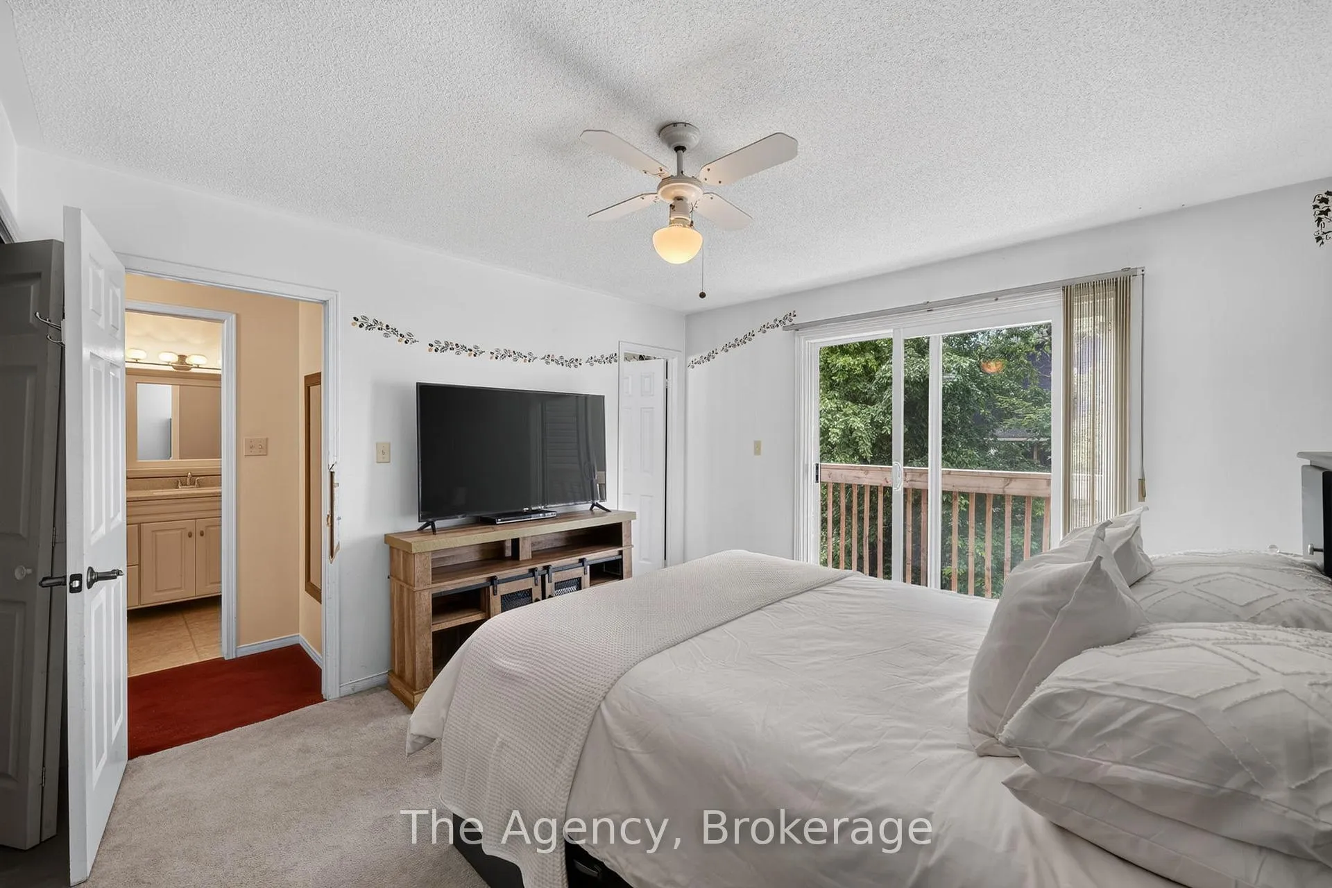 Photo 26 of 97 Shoreline Drive, Bracebridge — HOMEH