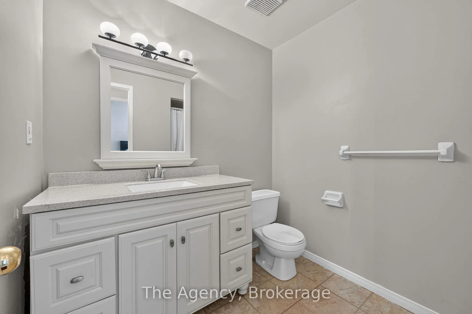 Photo 38 of 97 Shoreline Drive, Bracebridge — HOMEH