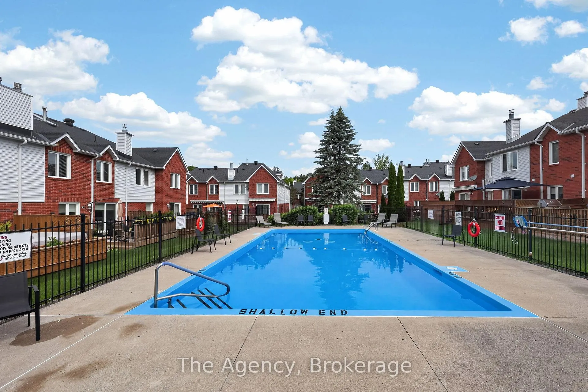 Photo 44 of 97 Shoreline Drive, Bracebridge — HOMEH