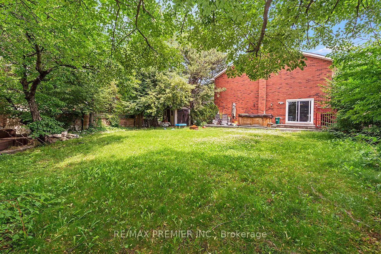 Photo 39 of 4 Bourbon Road, Vaughan, East Woodbridge — HOMEH
