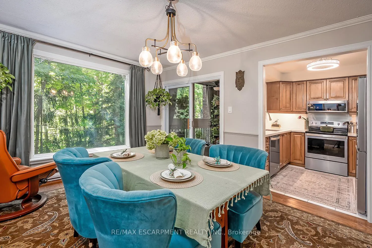 Photo 12 of Unit 5, 1580 Kerns Road, Burlington, Tyandaga — HOMEH