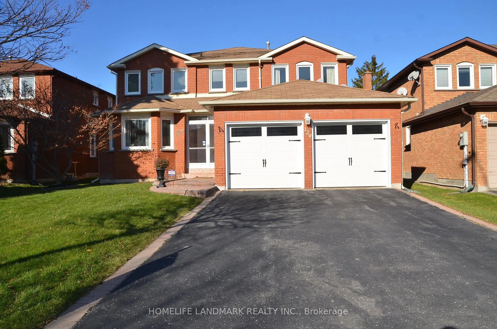 Photo 1 of 129 Lyndhurst Drive, Markham, Thornlea — HOMEH