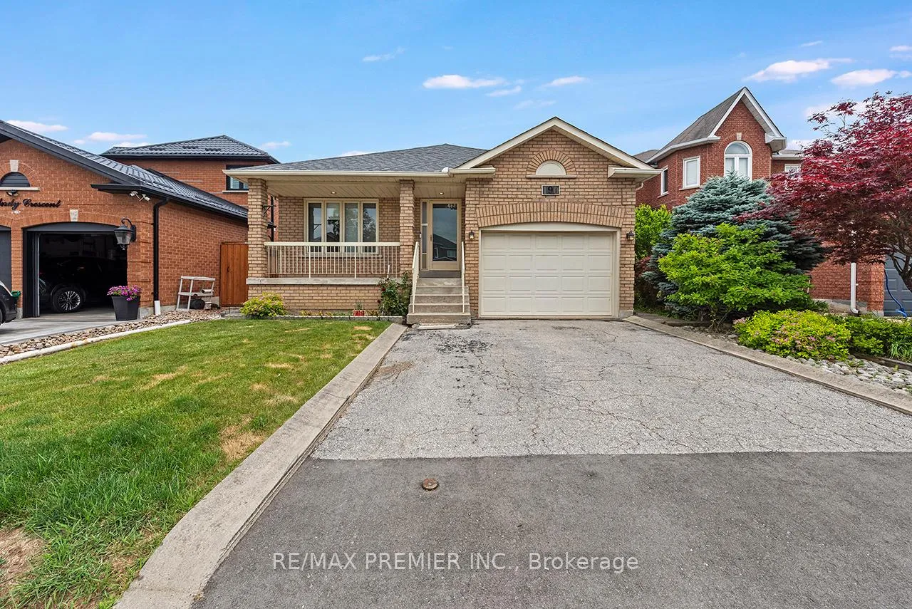 Photo 2 of 190 Andy Crescent, Vaughan, Elder Mills — HOMEH