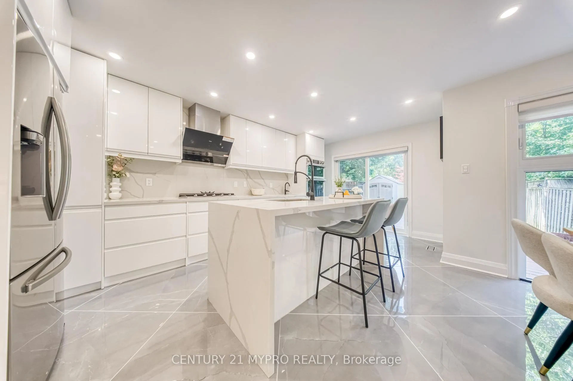 Photo 1 of 67 Mugford Road, Aurora, Bayview Wellington — HOMEH