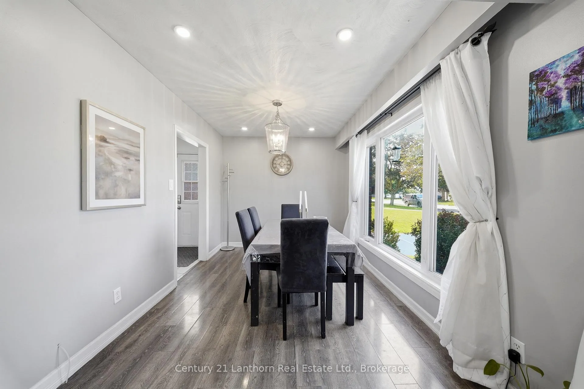 Photo 6 of 15 Wilson Crescent, Quinte West, Trenton Ward — HOMEH