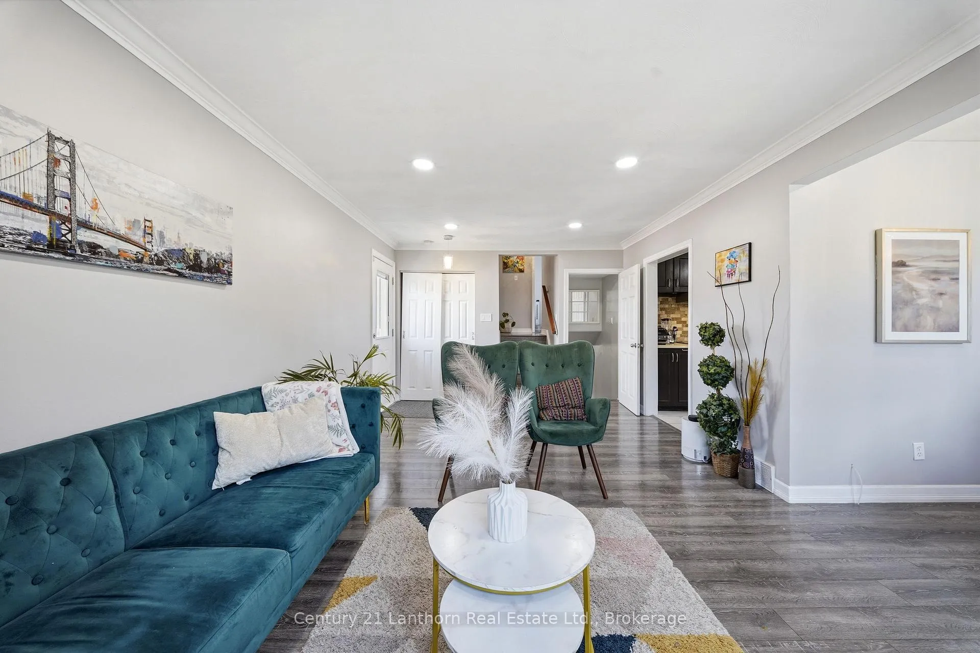 Photo 12 of 15 Wilson Crescent, Quinte West, Trenton Ward — HOMEH