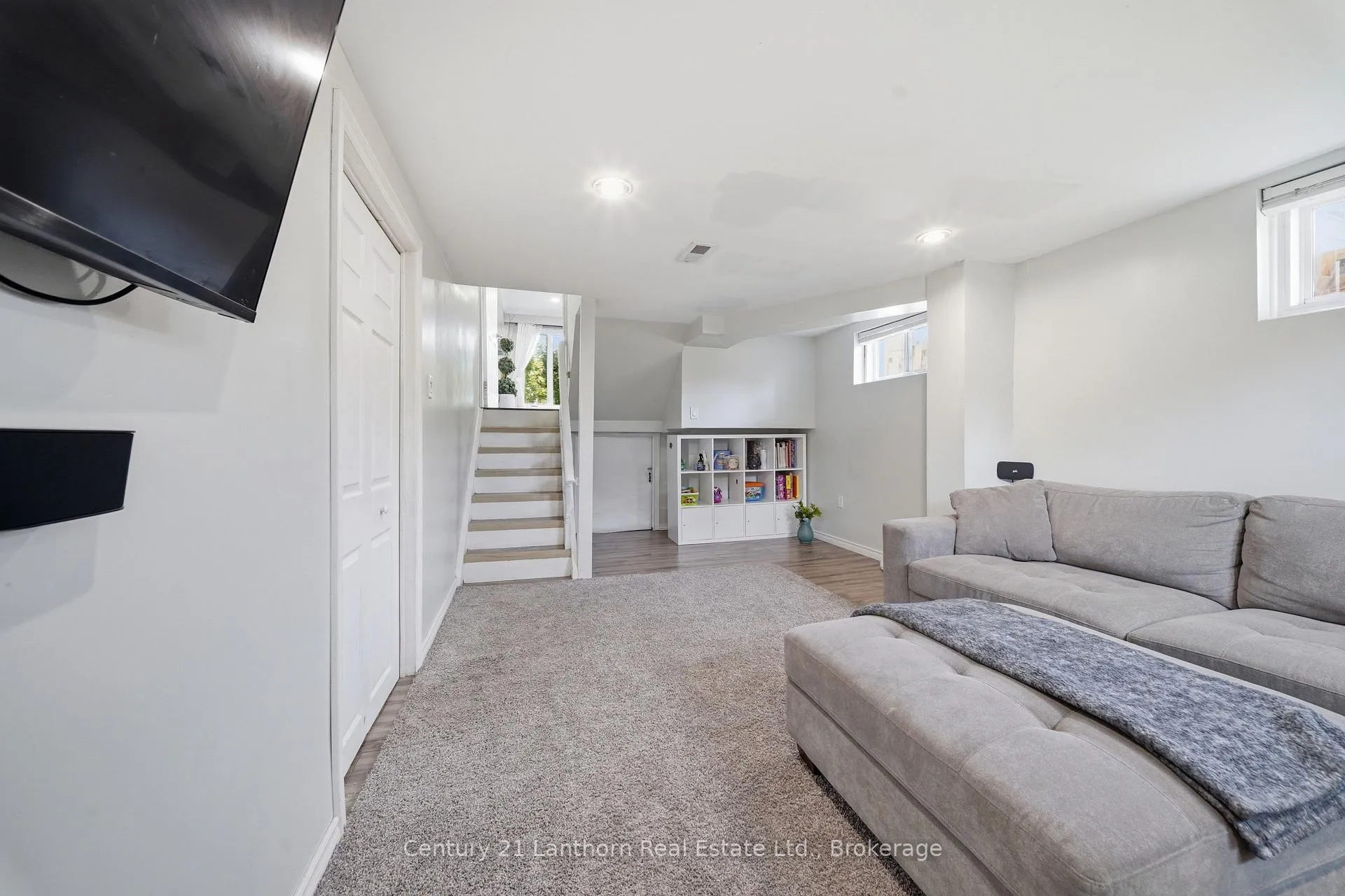Photo 21 of 15 Wilson Crescent, Quinte West, Trenton Ward — HOMEH