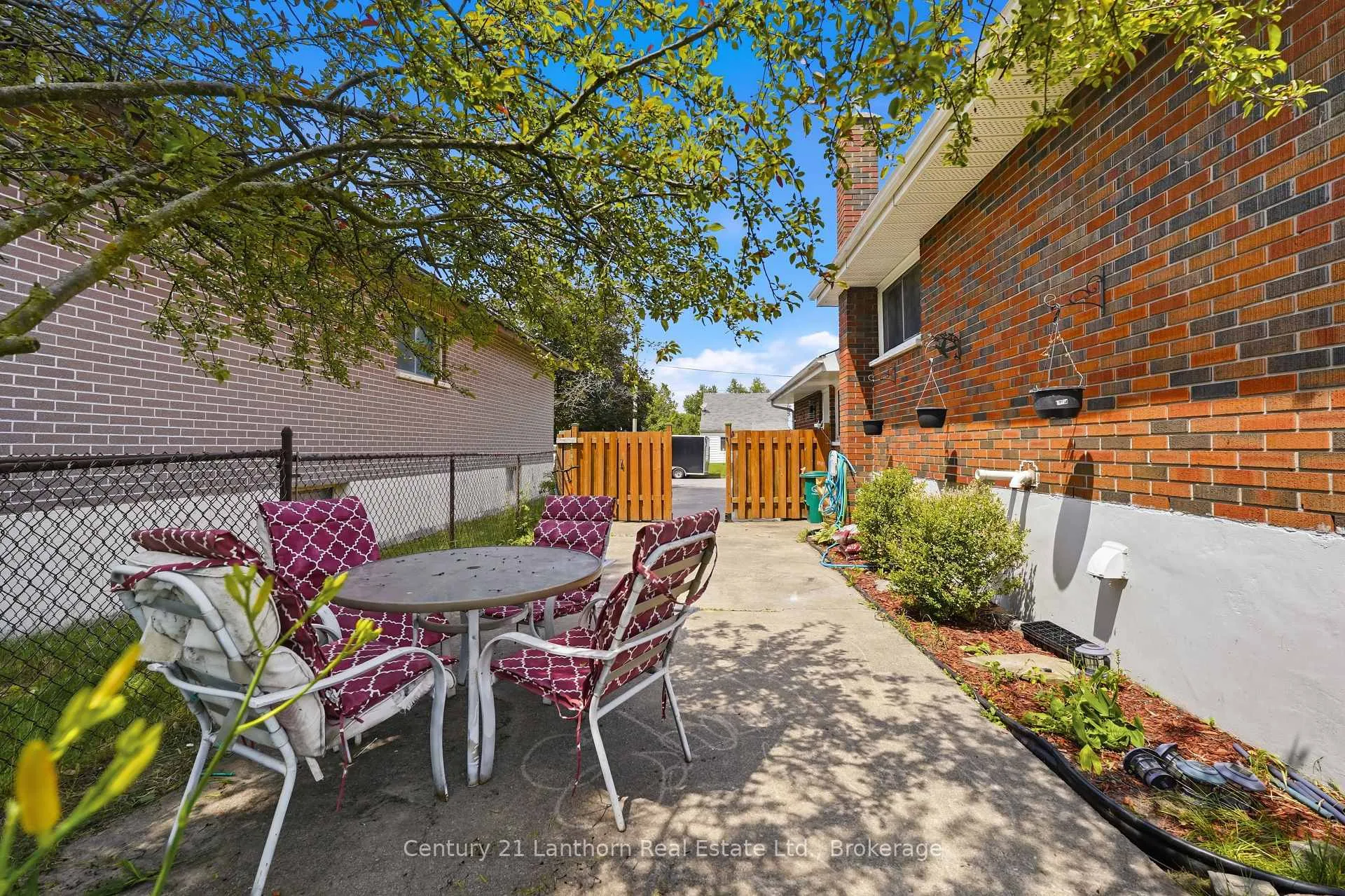 Photo 28 of 15 Wilson Crescent, Quinte West, Trenton Ward — HOMEH