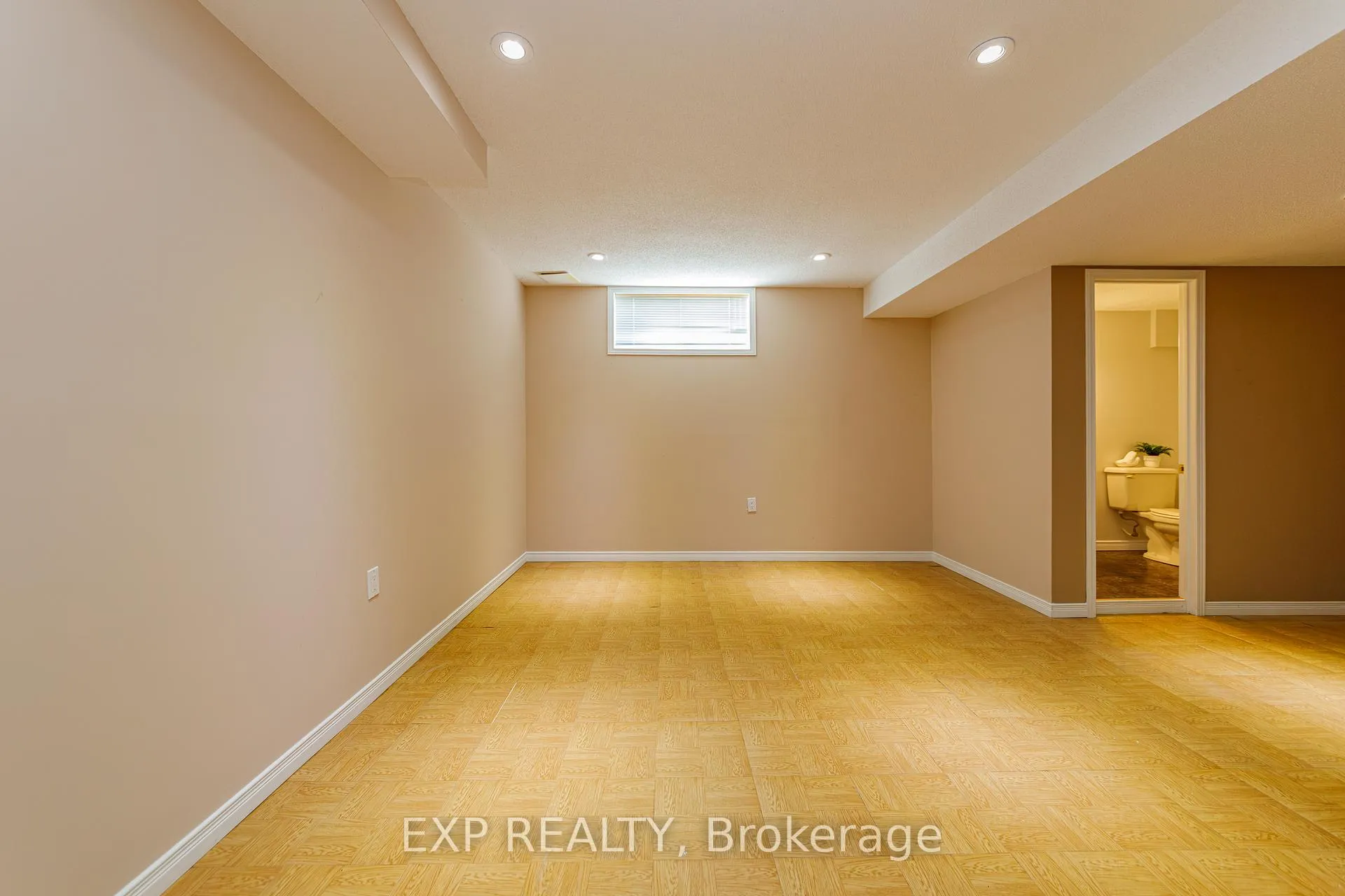 Photo 40 of 40 Newborough Crescent, Ottawa, Barrhaven East — HOMEH