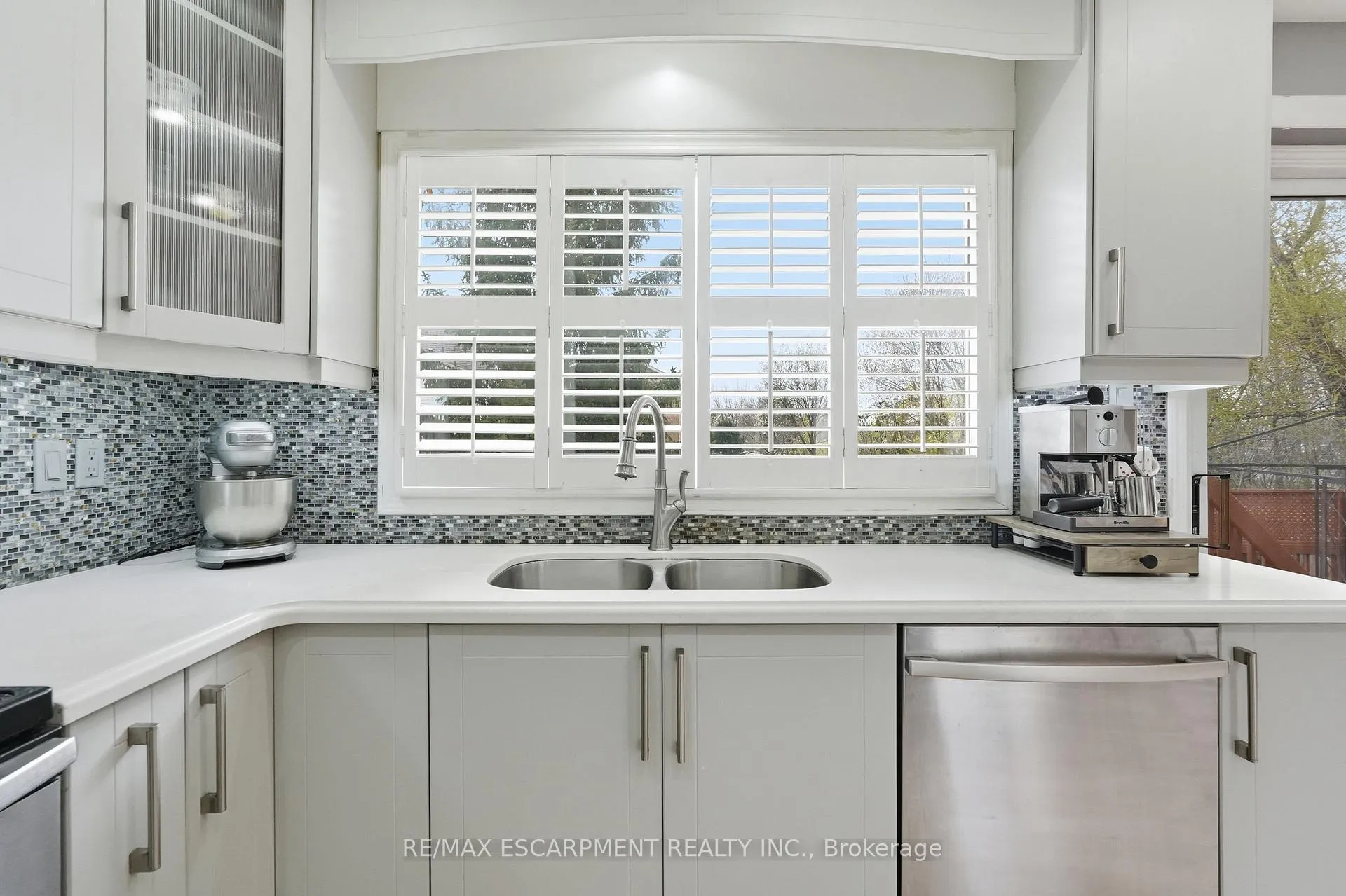 Photo 14 of 5010 Bunton Crescent, Burlington, Orchard — HOMEH