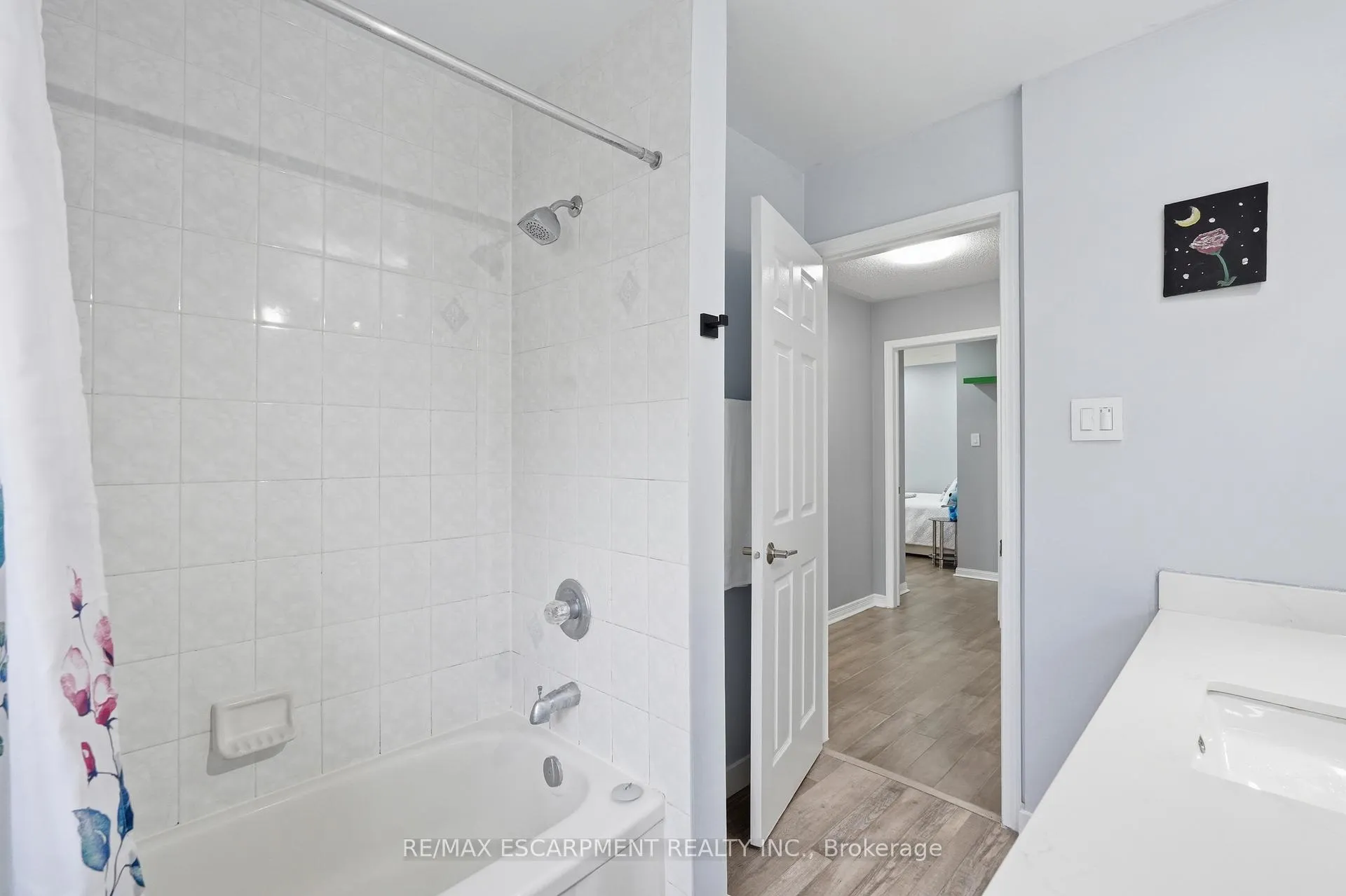 Photo 27 of 5010 Bunton Crescent, Burlington, Orchard — HOMEH