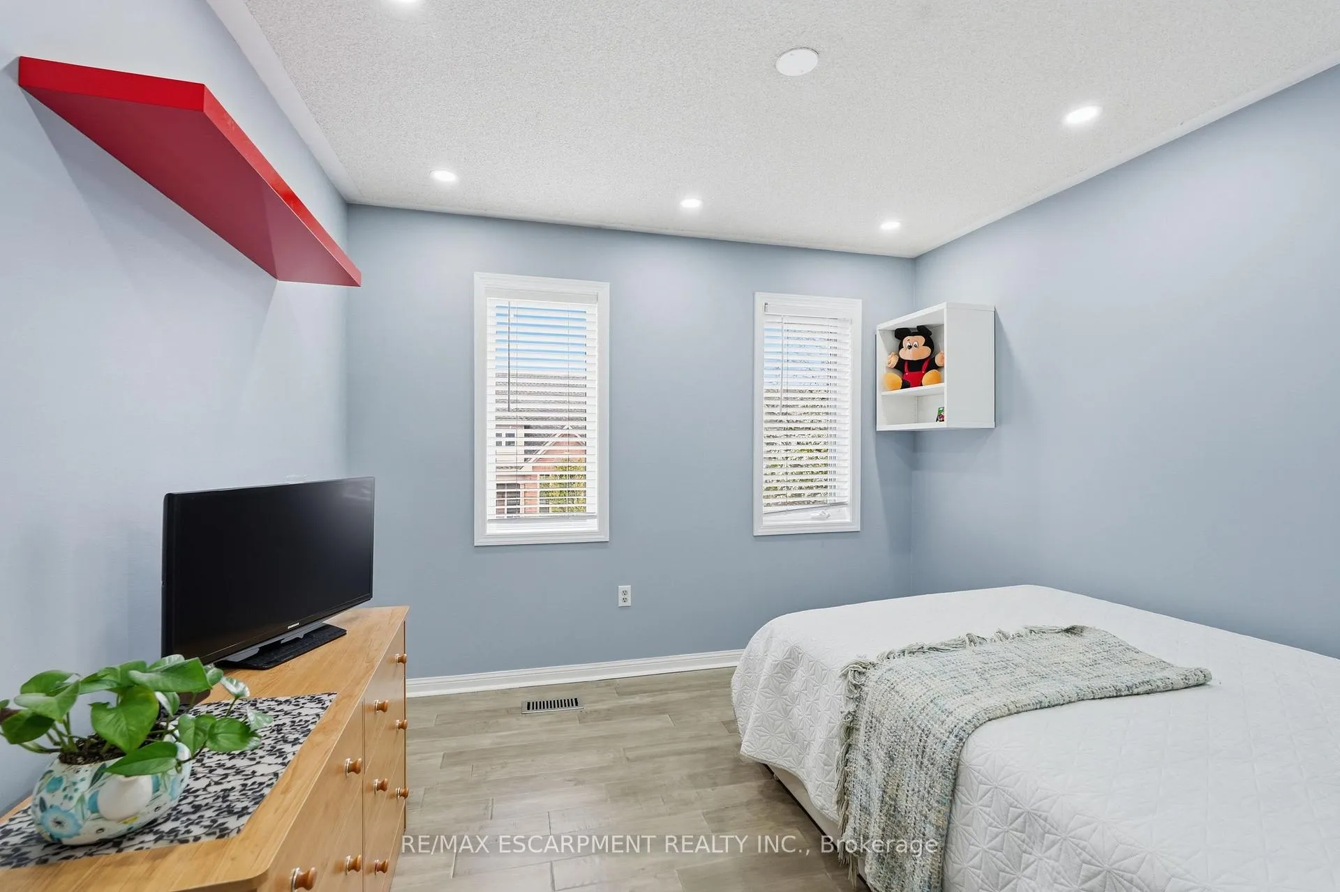 Photo 29 of 5010 Bunton Crescent, Burlington, Orchard — HOMEH