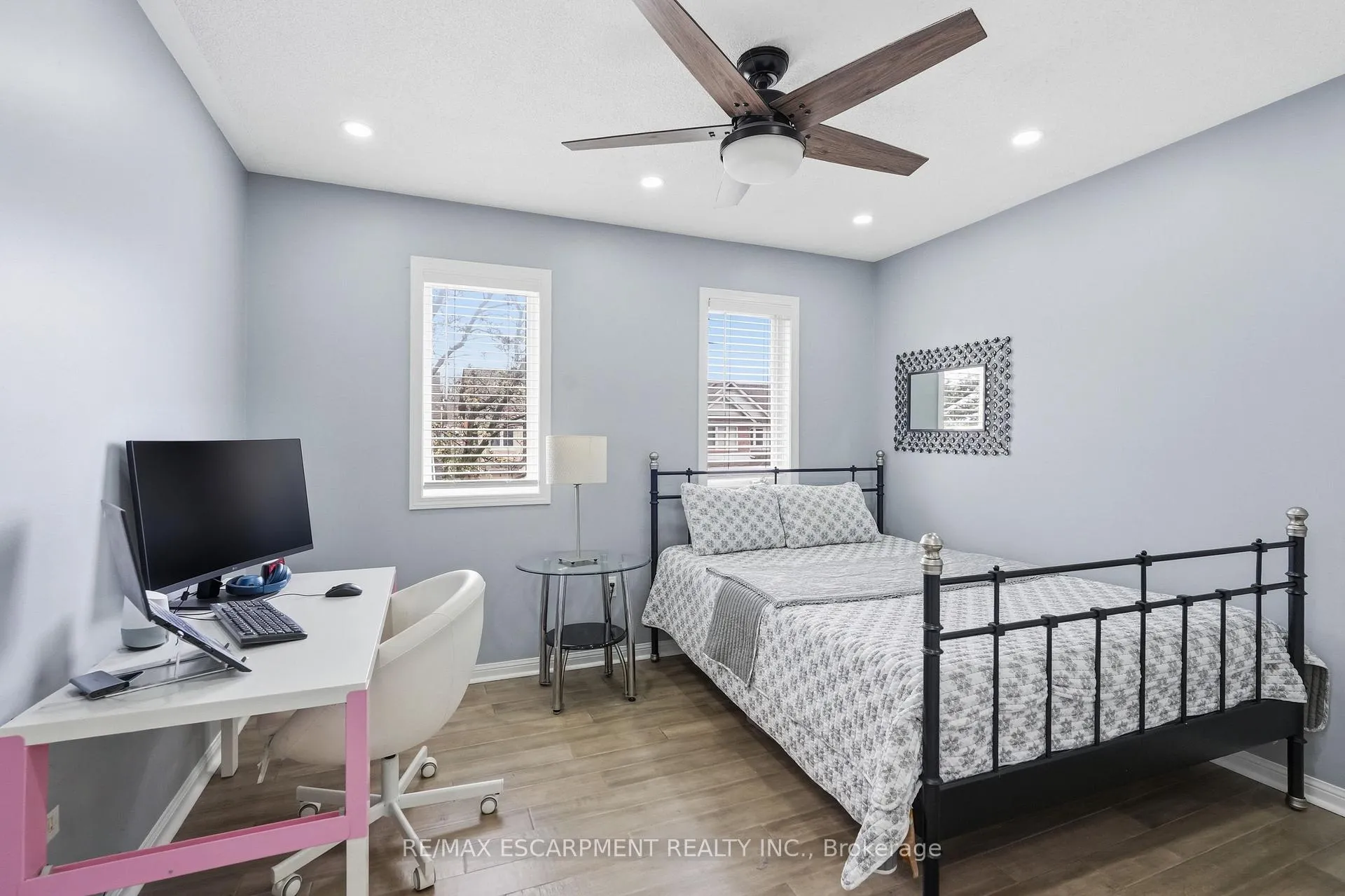 Photo 31 of 5010 Bunton Crescent, Burlington, Orchard — HOMEH