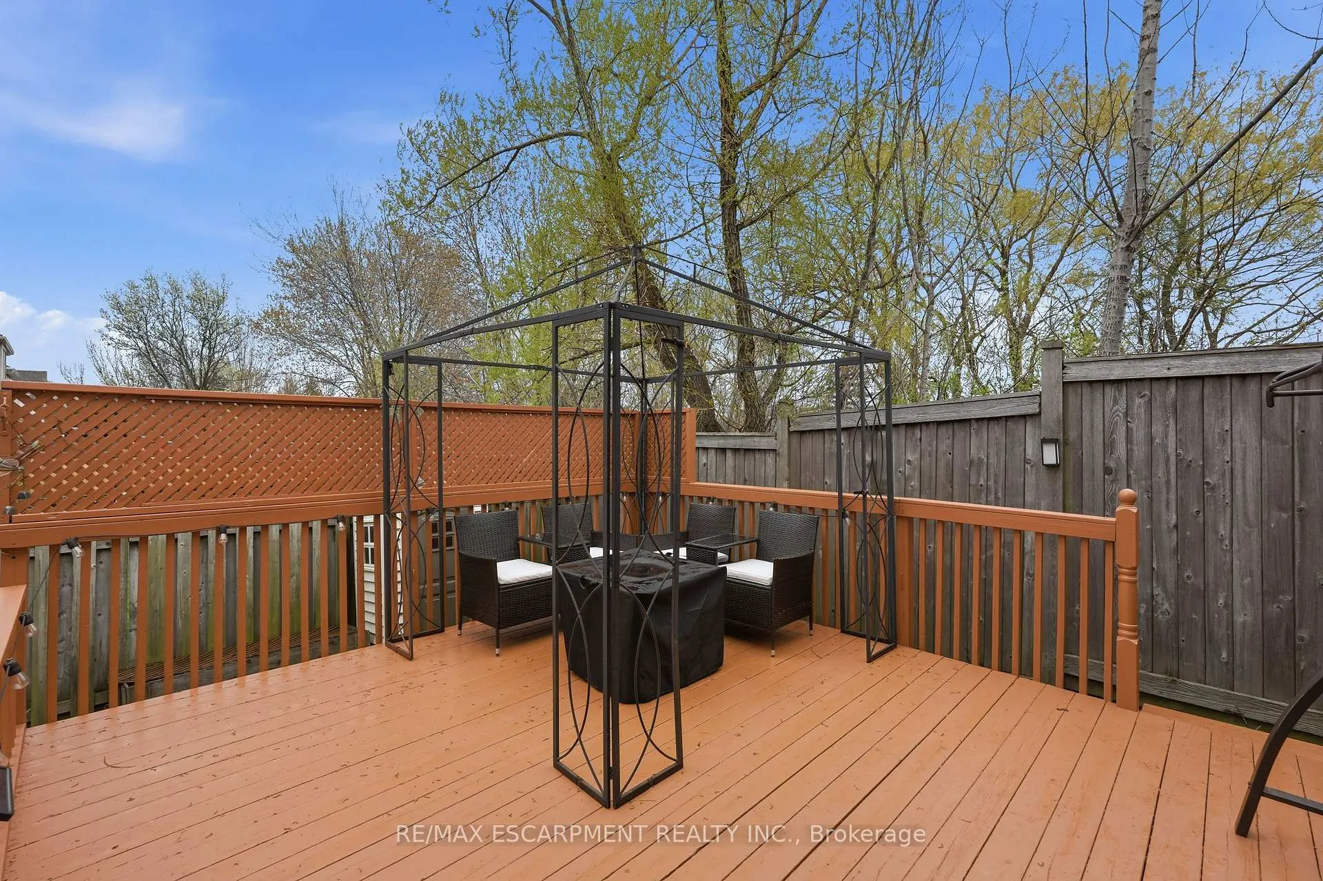 Photo 45 of 5010 Bunton Crescent, Burlington, Orchard — HOMEH