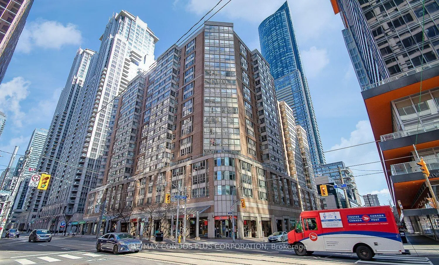 Photo 1 of Unit 720, 711 Bay Street, Toronto, Bay Street Corridor — HOMEH