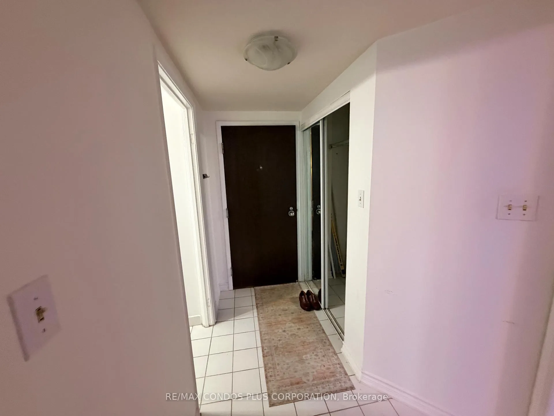 Photo 10 of Unit 720, 711 Bay Street, Toronto, Bay Street Corridor — HOMEH