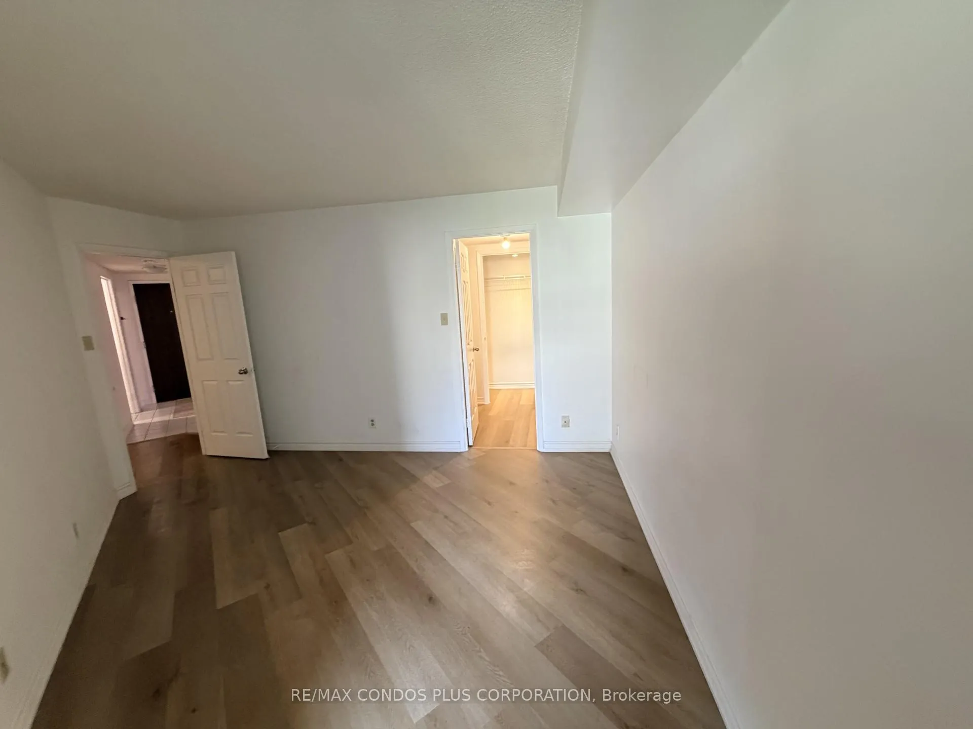 Photo 15 of Unit 720, 711 Bay Street, Toronto, Bay Street Corridor — HOMEH