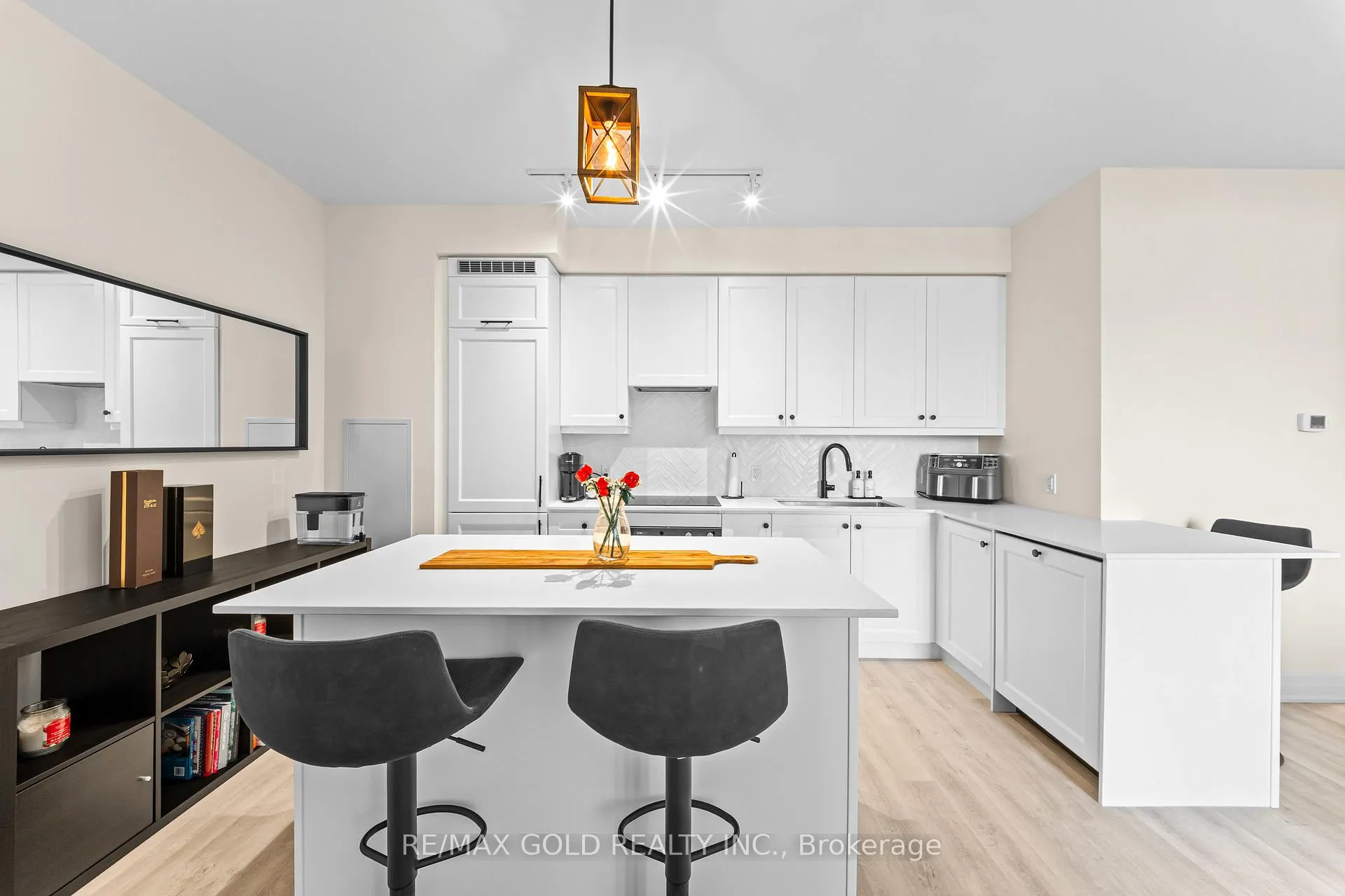 Photo 16 of Unit 618, 9075 Jane Street, Vaughan, Concord — HOMEH