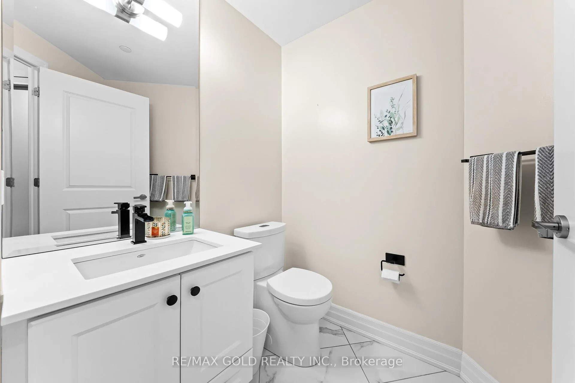 Photo 29 of Unit 618, 9075 Jane Street, Vaughan, Concord — HOMEH