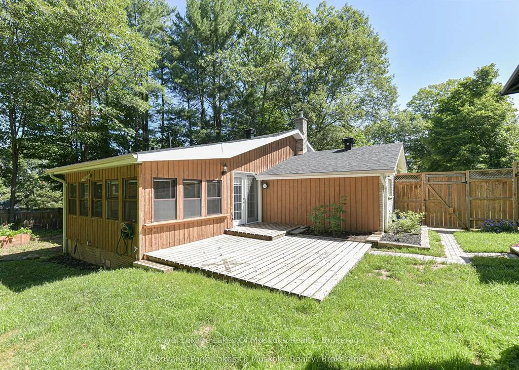 Photo 22 of 115 Douglas Street, Gravenhurst, Muskoka (S) — HOMEH
