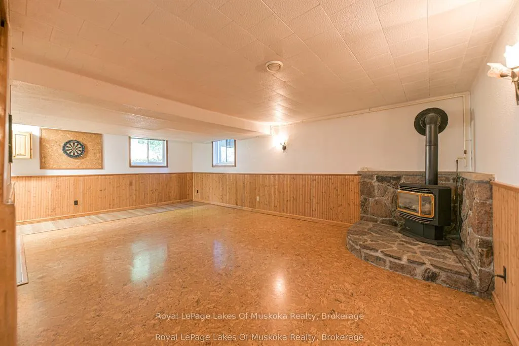 Photo 45 of 115 Douglas Street, Gravenhurst, Muskoka (S) — HOMEH