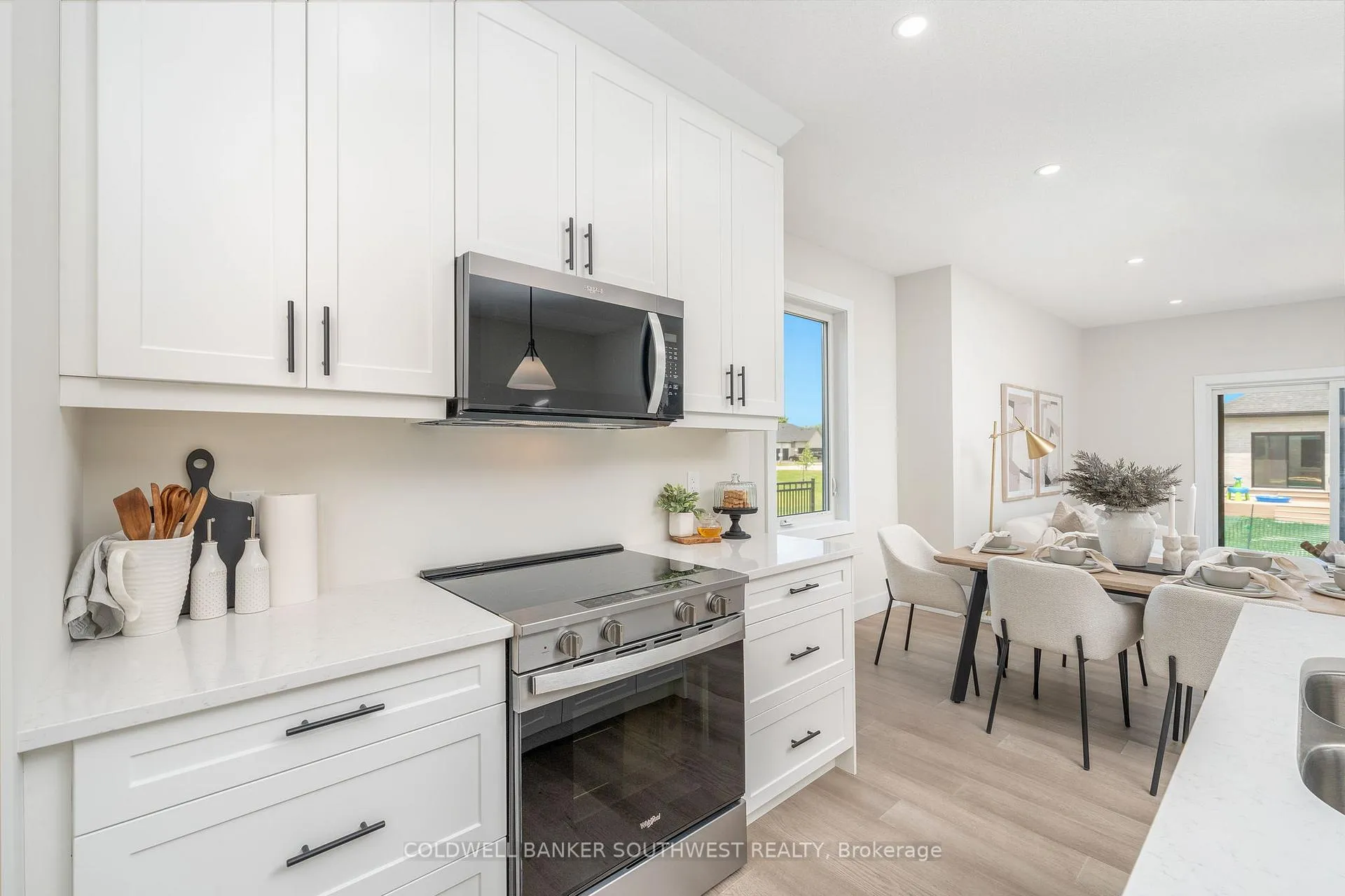 Photo 7 of 520 Anise Lane, Sarnia — HOMEH