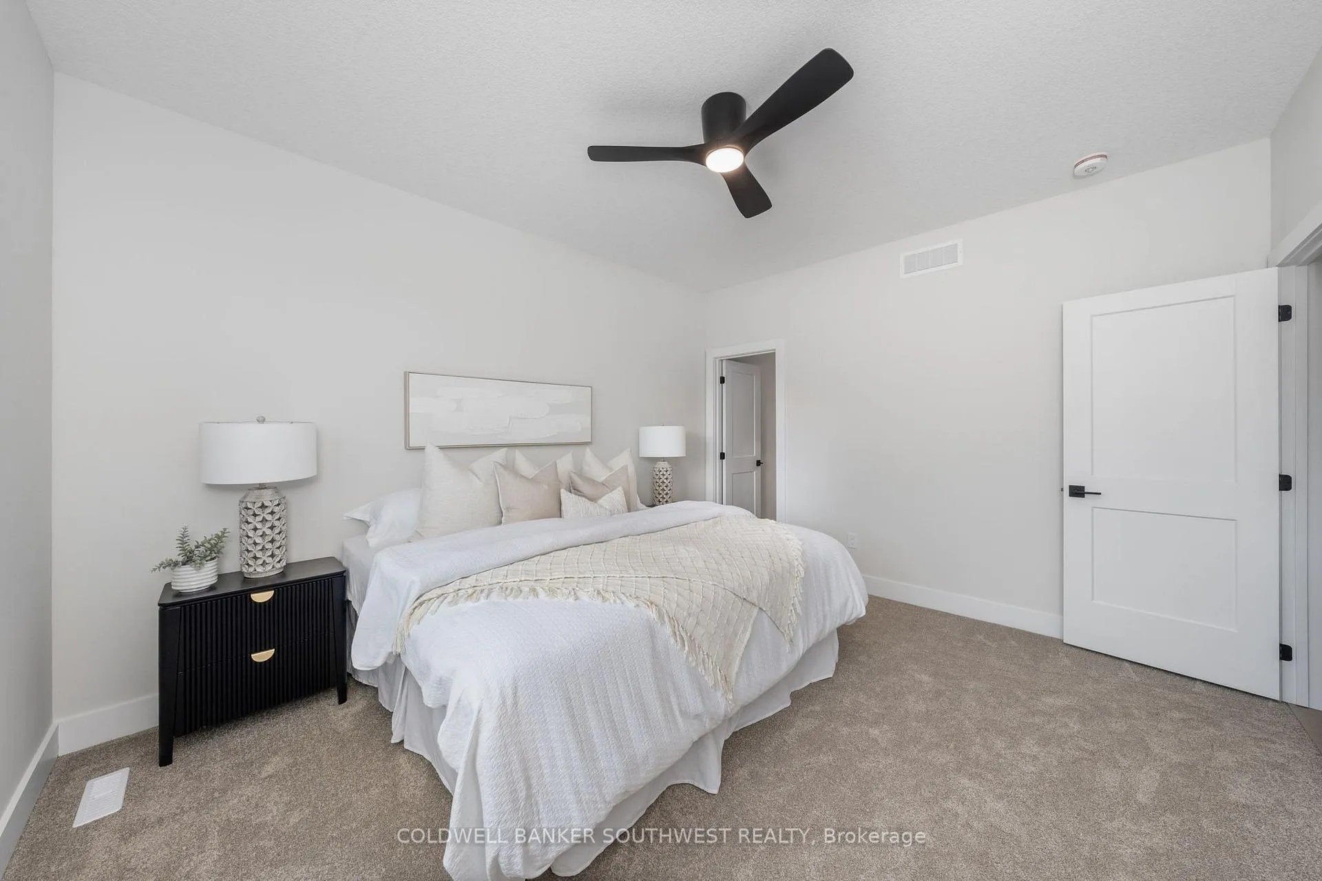 Photo 16 of 520 Anise Lane, Sarnia — HOMEH