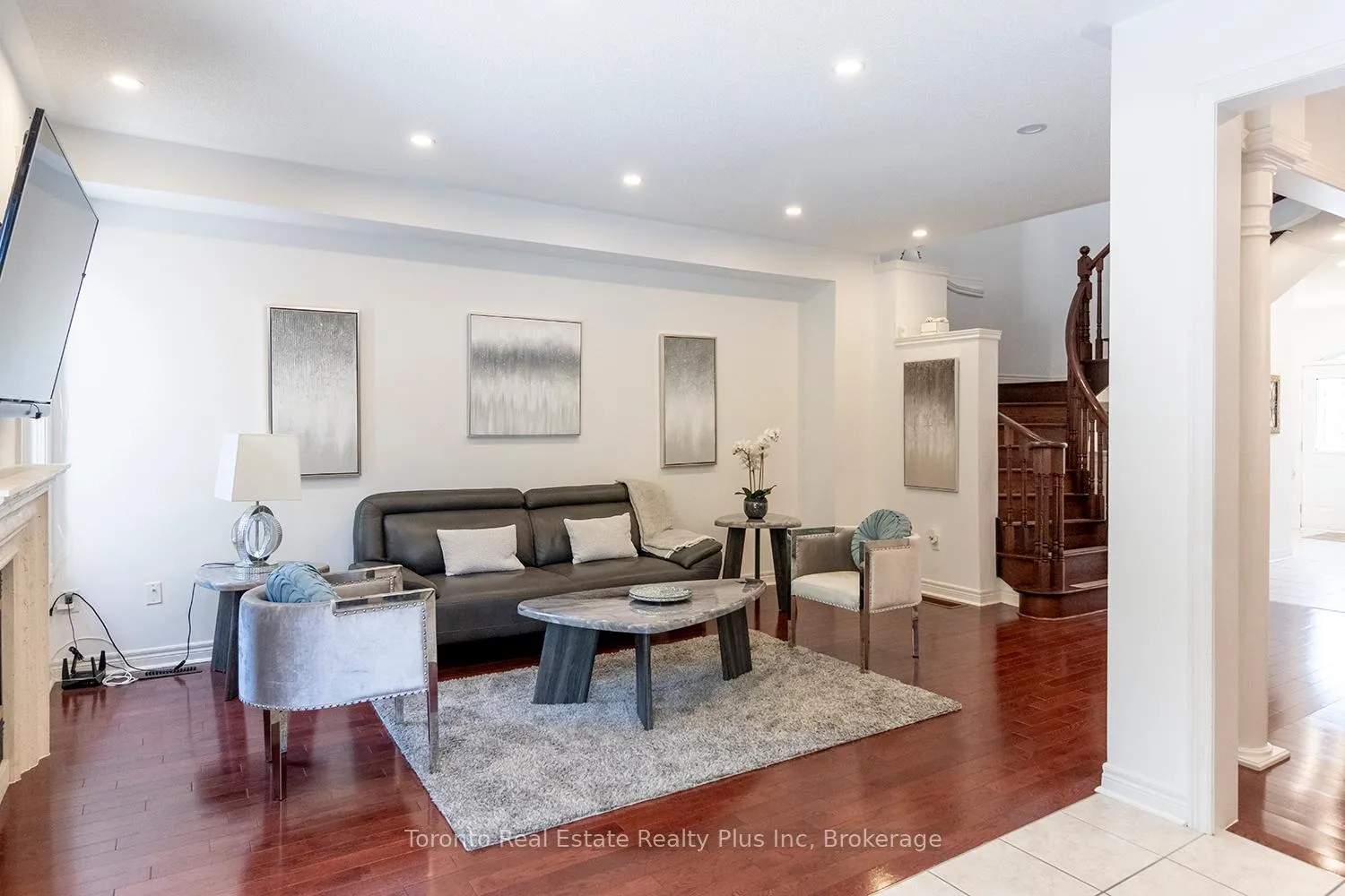Photo 23 of 14 Riel Drive, Richmond Hill, Oak Ridges — HOMEH