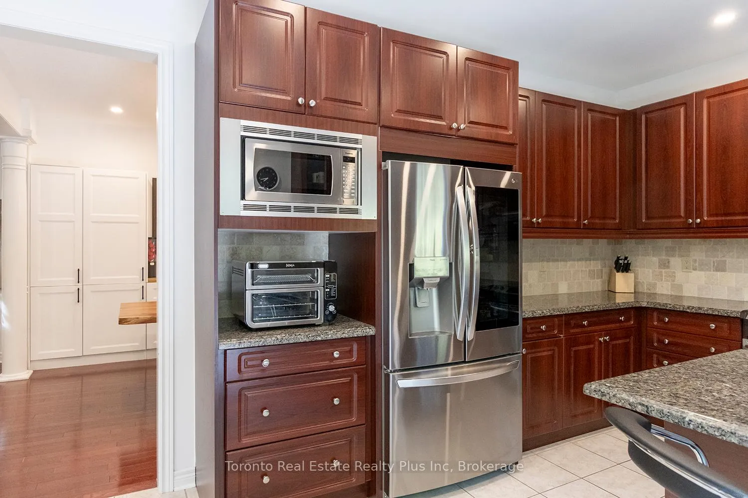 Photo 29 of 14 Riel Drive, Richmond Hill, Oak Ridges — HOMEH