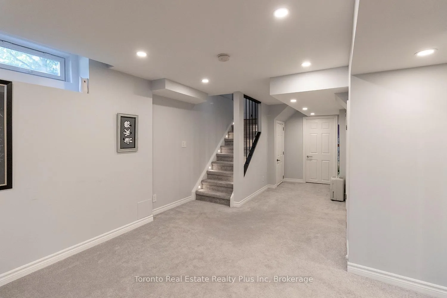 Photo 46 of 14 Riel Drive, Richmond Hill, Oak Ridges — HOMEH