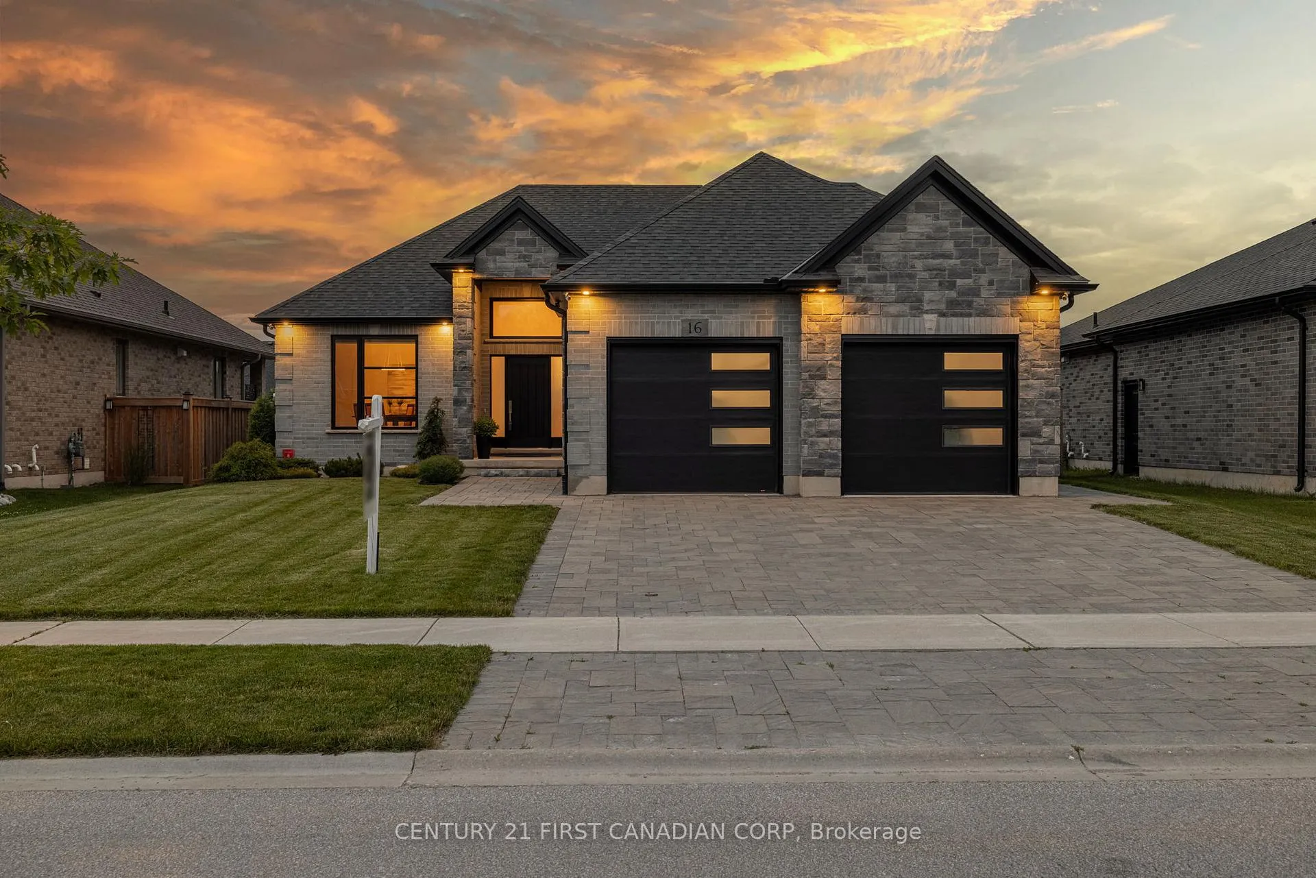 Photo 2 of 16 Foxborough Place, Thames Centre, Thorndale — HOMEH