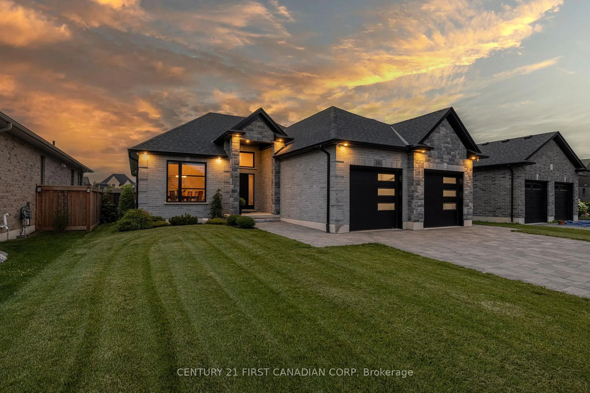 Photo 1 of 16 Foxborough Place, Thames Centre, Thorndale — HOMEH