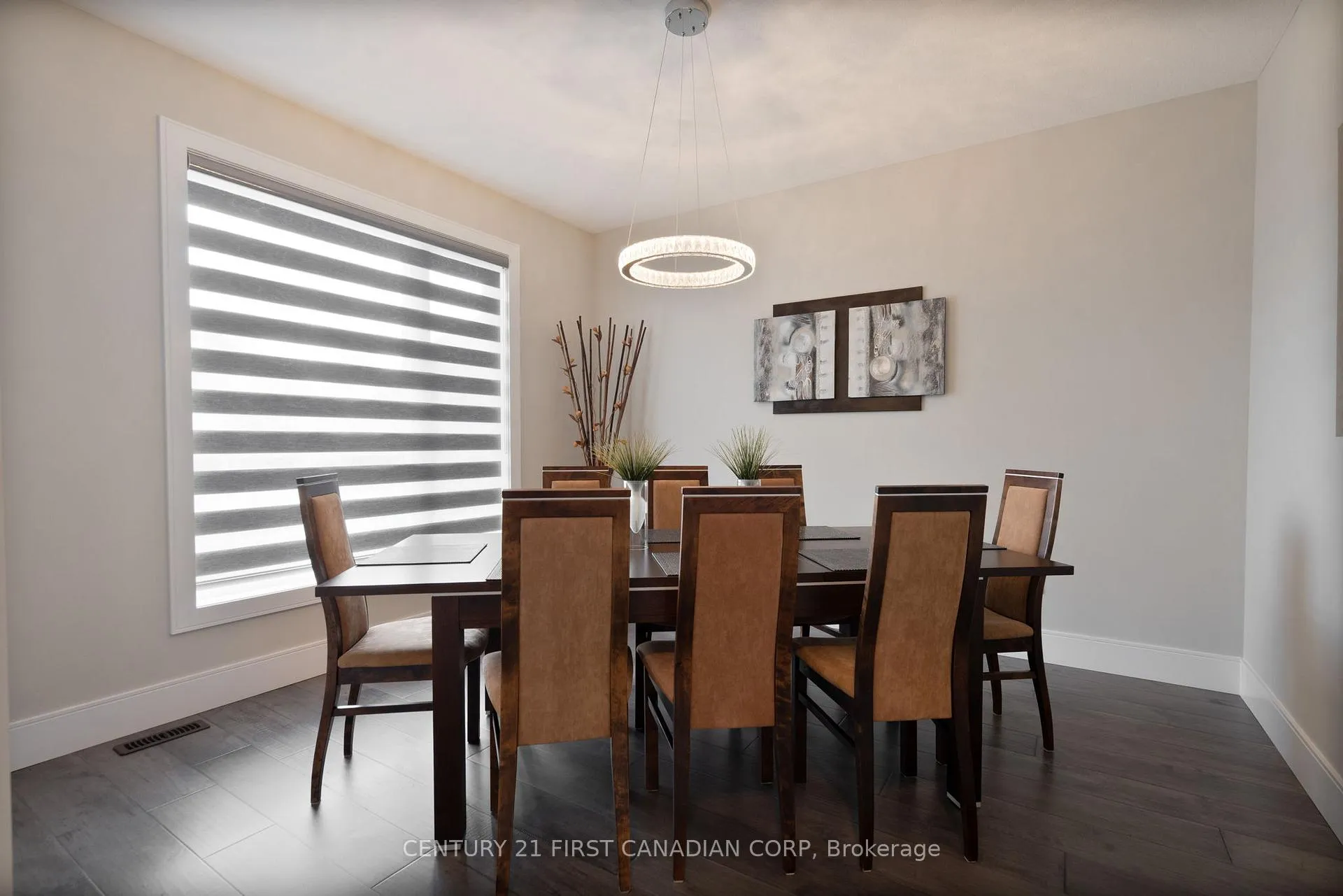 Photo 10 of 16 Foxborough Place, Thames Centre, Thorndale — HOMEH