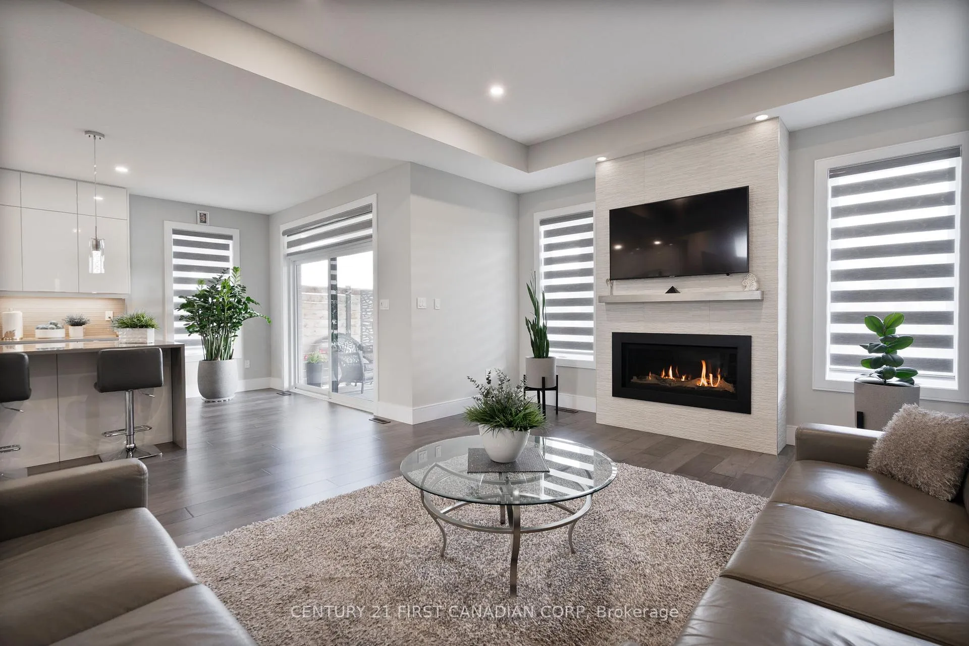 Photo 17 of 16 Foxborough Place, Thames Centre, Thorndale — HOMEH