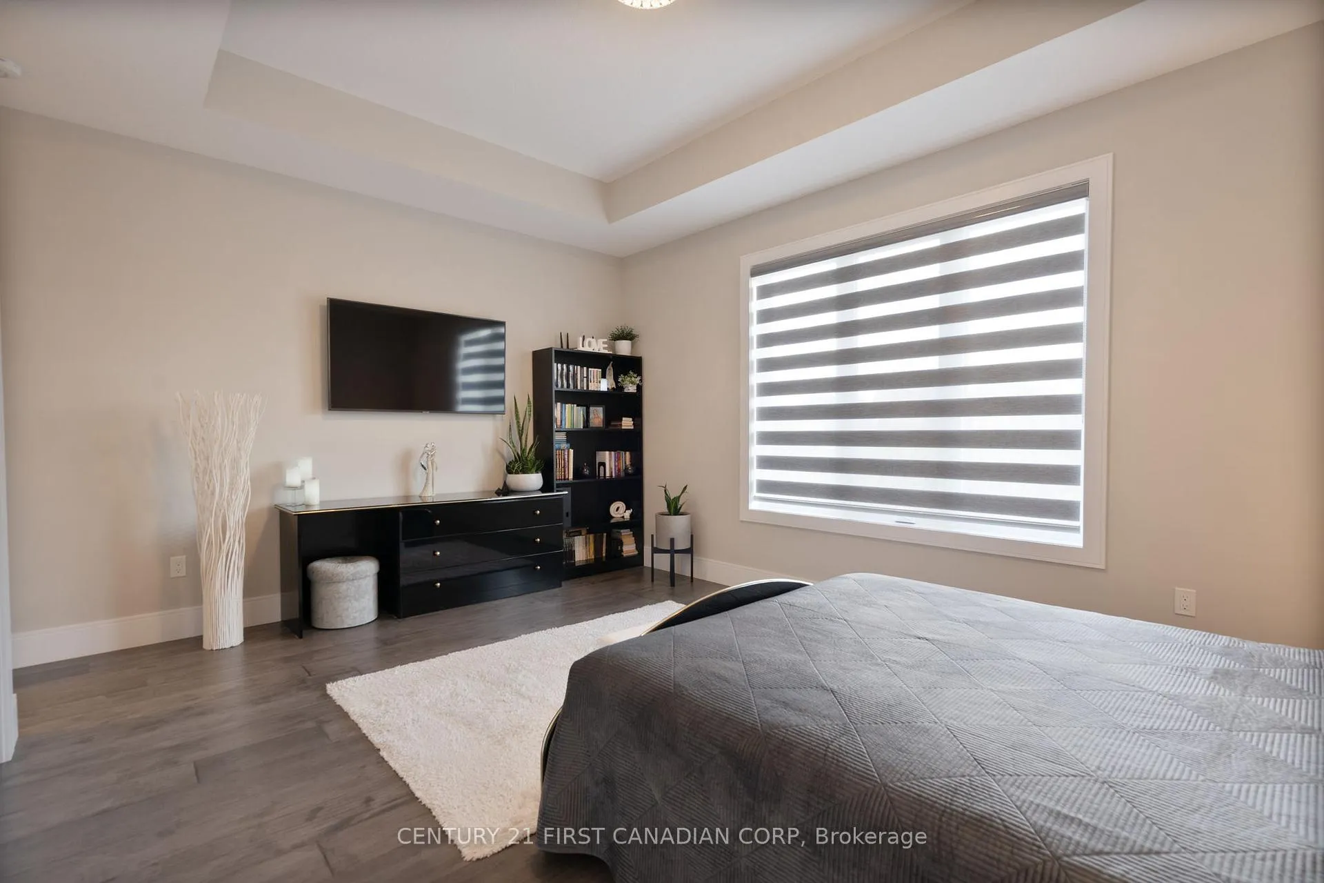 Photo 23 of 16 Foxborough Place, Thames Centre, Thorndale — HOMEH